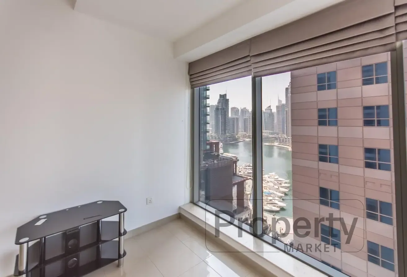 Sleek 2BR+Maids| Balcony | Marina Views | Tenanted