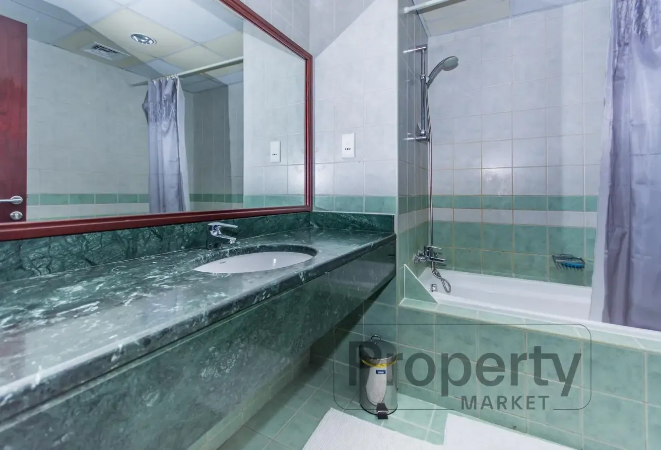 Sleek 2BR+Maids| Balcony | Marina Views | Tenanted