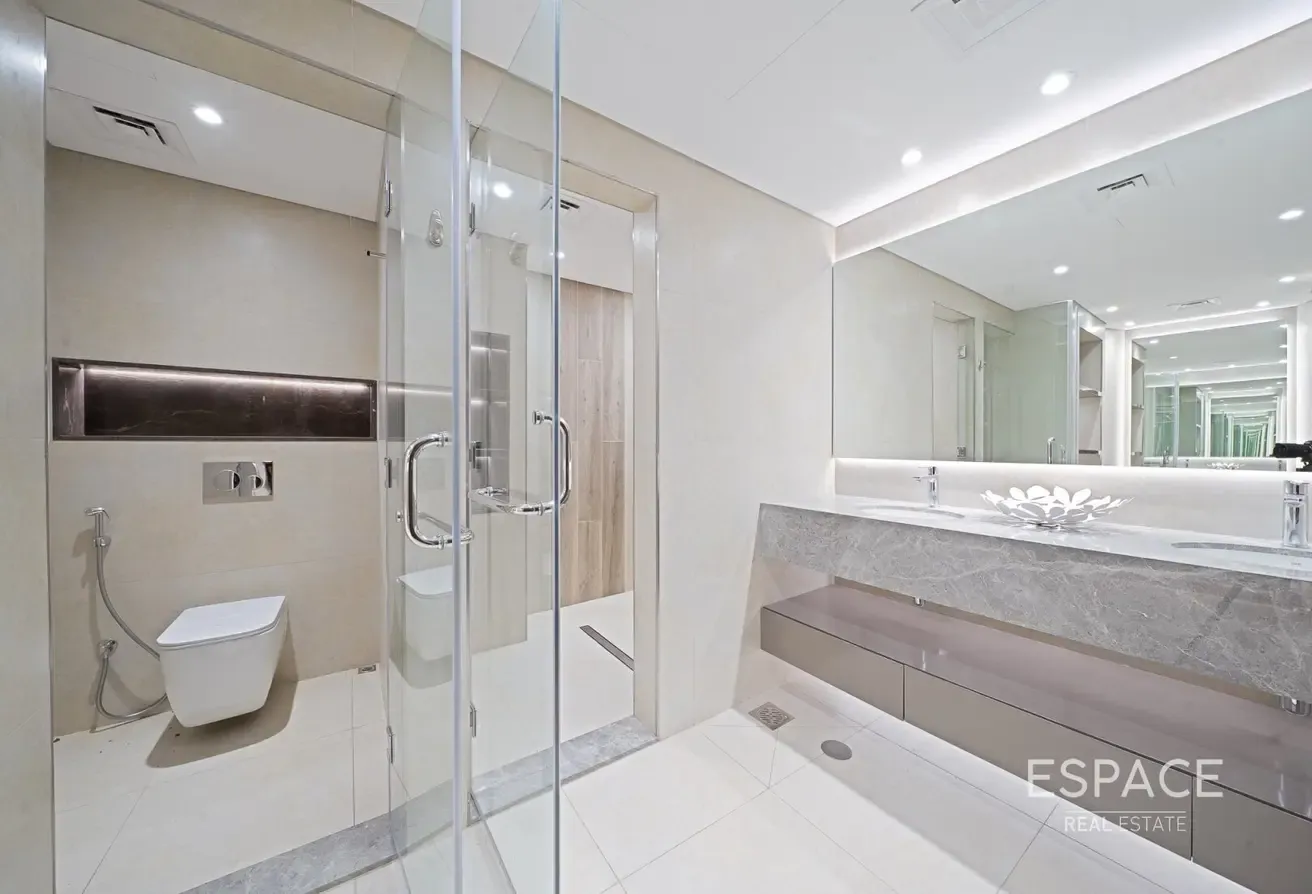 Panoramic Sea Views | Upgraded | Vacant