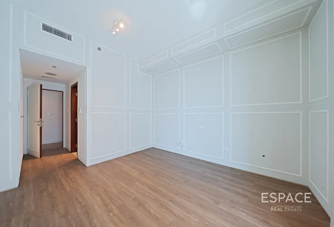 Panoramic Sea Views | Upgraded | Vacant