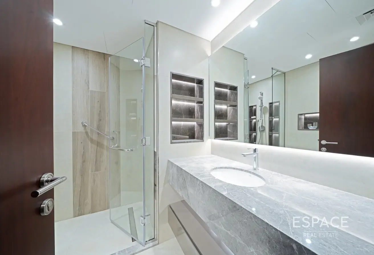 Panoramic Sea Views | Upgraded | Vacant