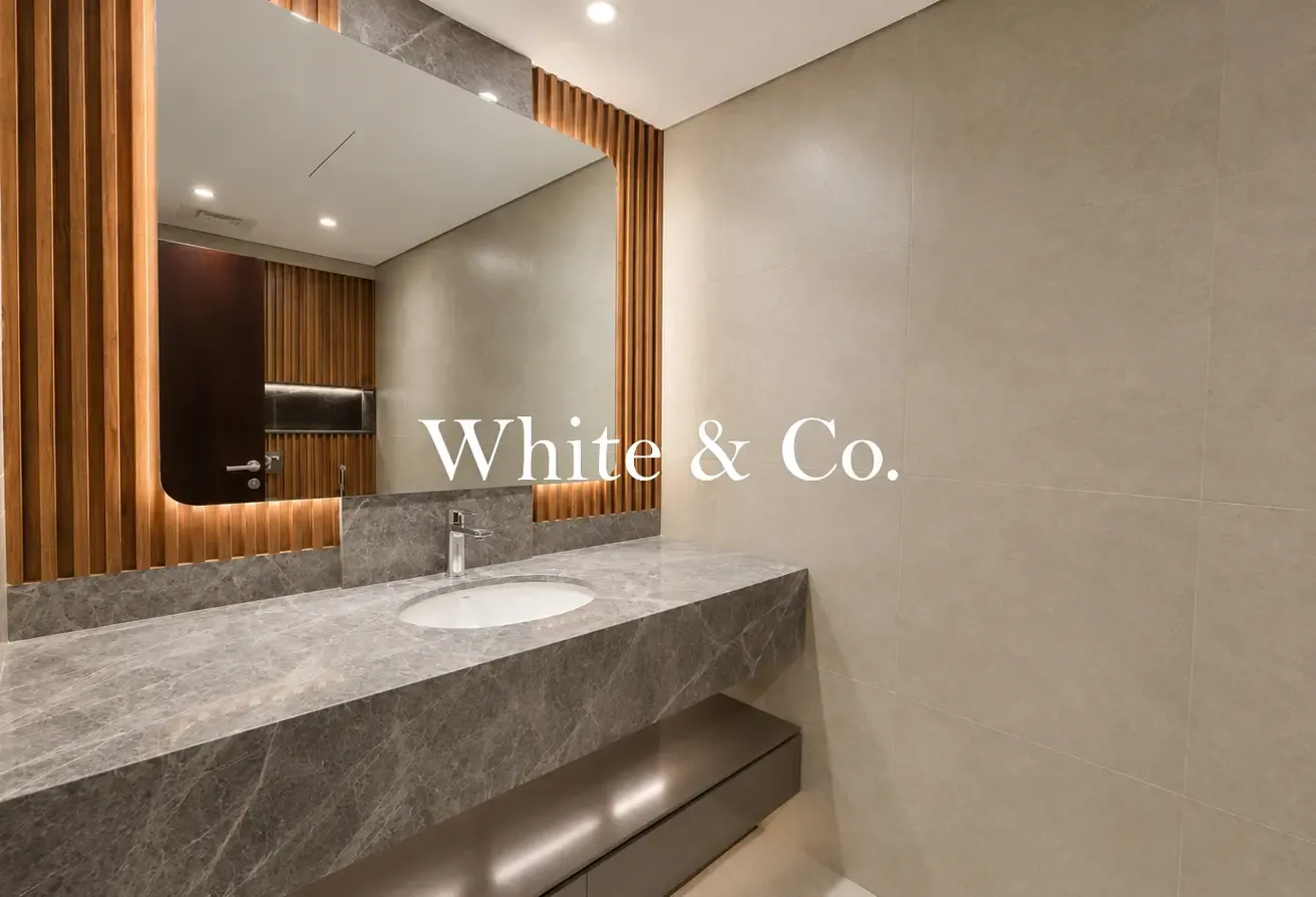 Vacant Now | High Floor | Upgraded Unit