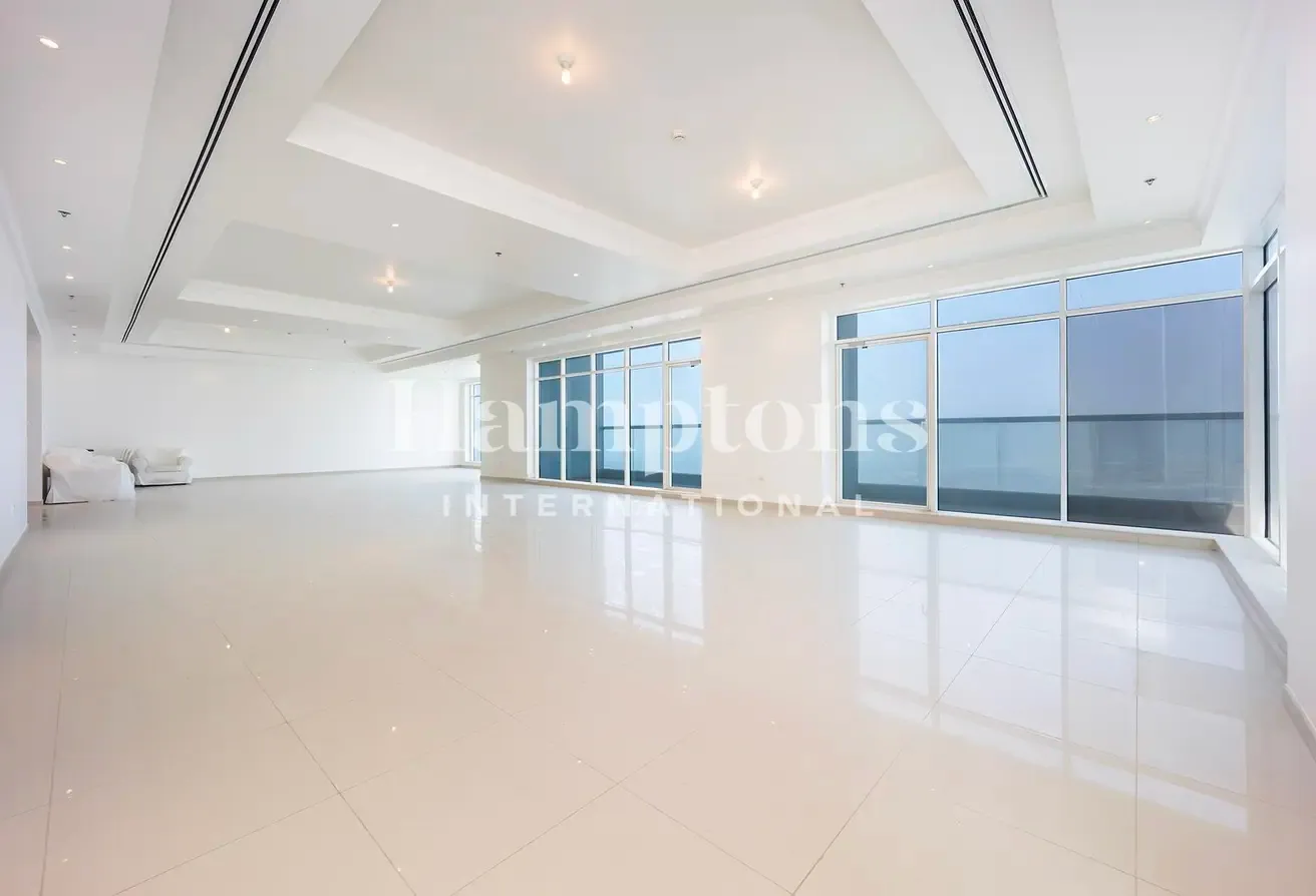 Panoramic Sea View | Upgraded Kitchen | Vacant