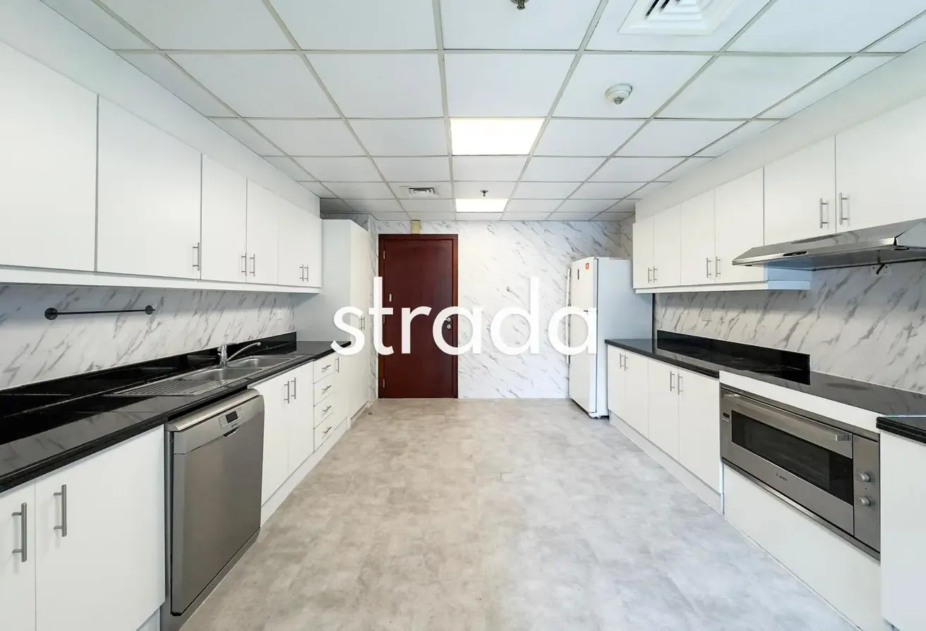 Rented  | Unfurnished | Upgraded