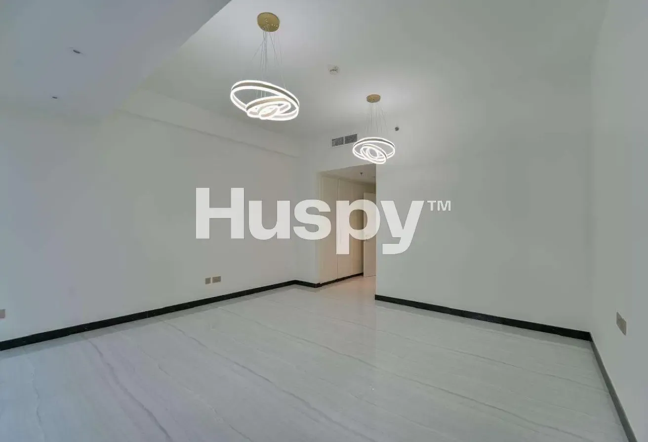 Vacant | Fully Upgraded | Prime Location