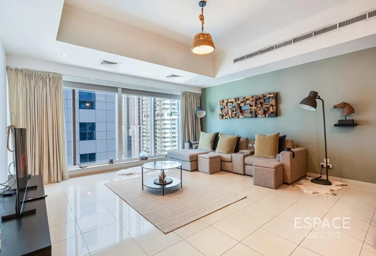 Huge Layout | Upgraded | Vacant