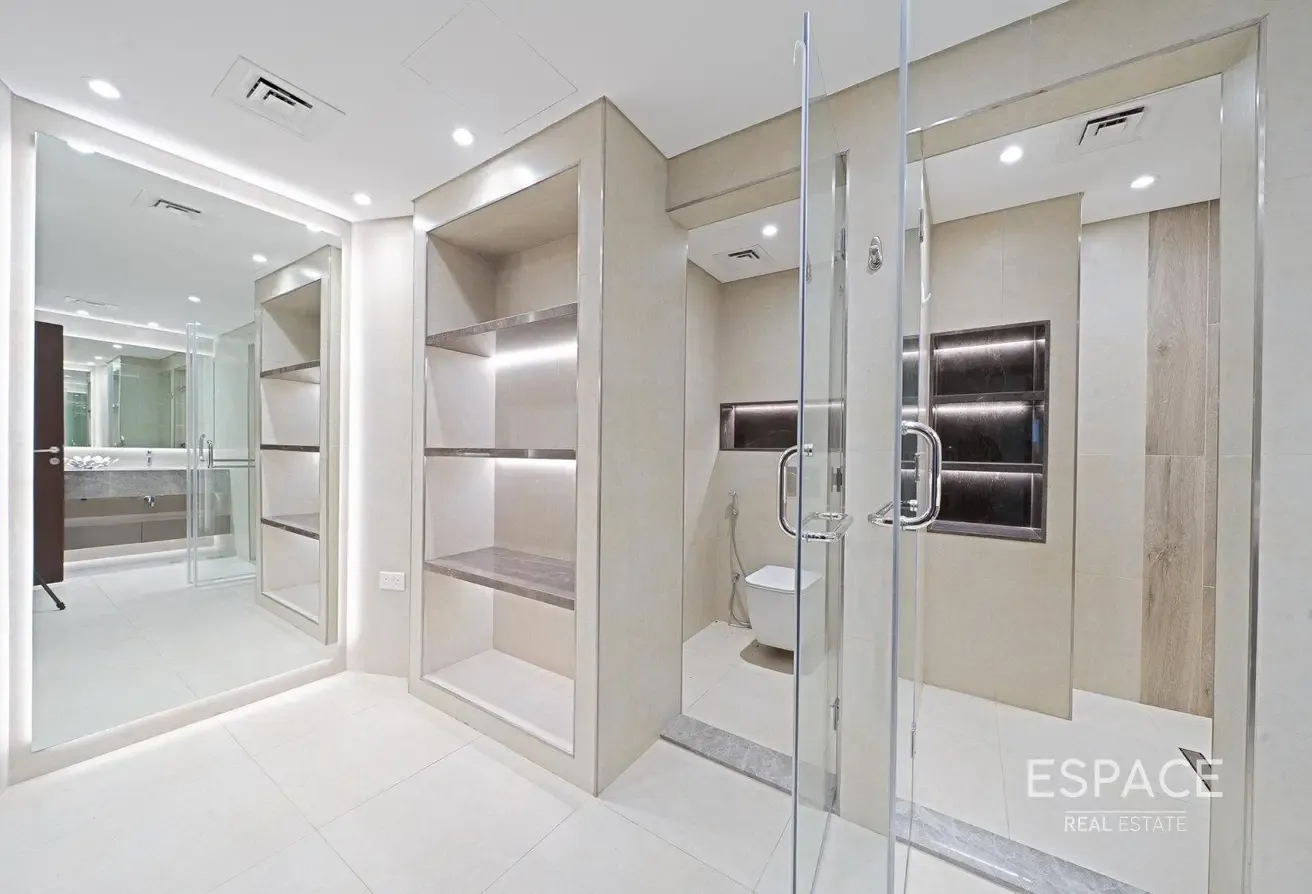 Panoramic Sea Views | Upgraded | Vacant