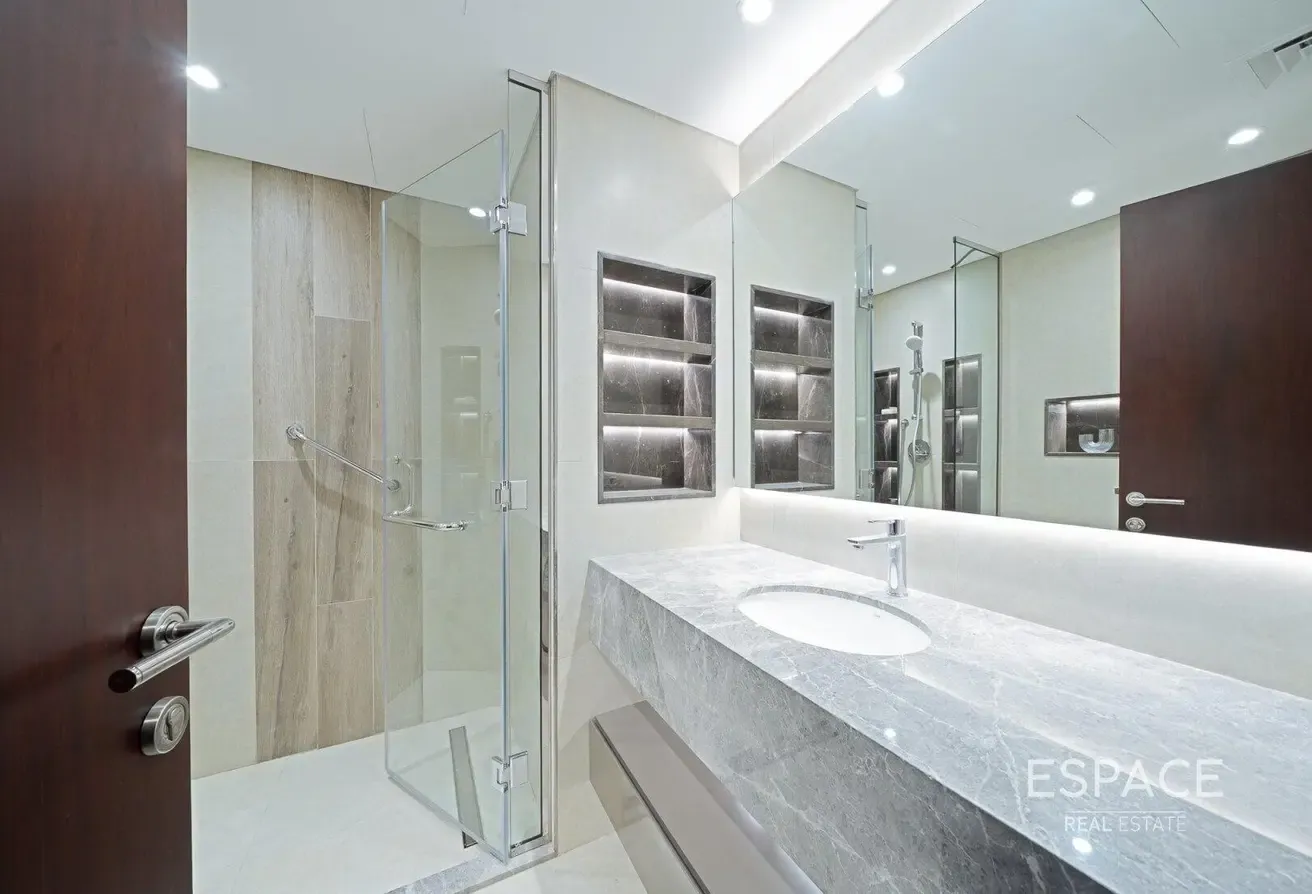 Panoramic Sea Views | Upgraded | Vacant