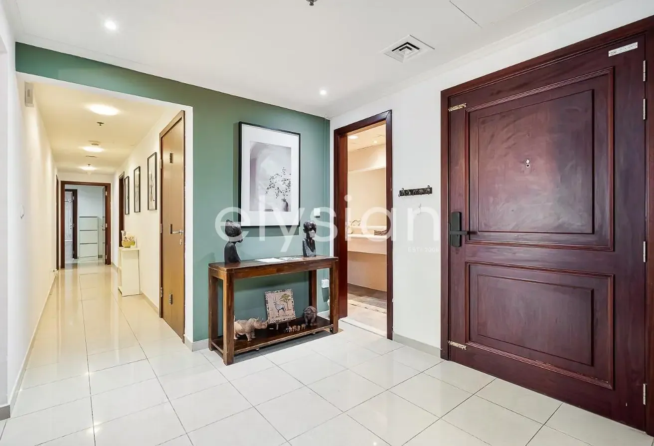 Fully Furnished | Upgraded | Vacant Now