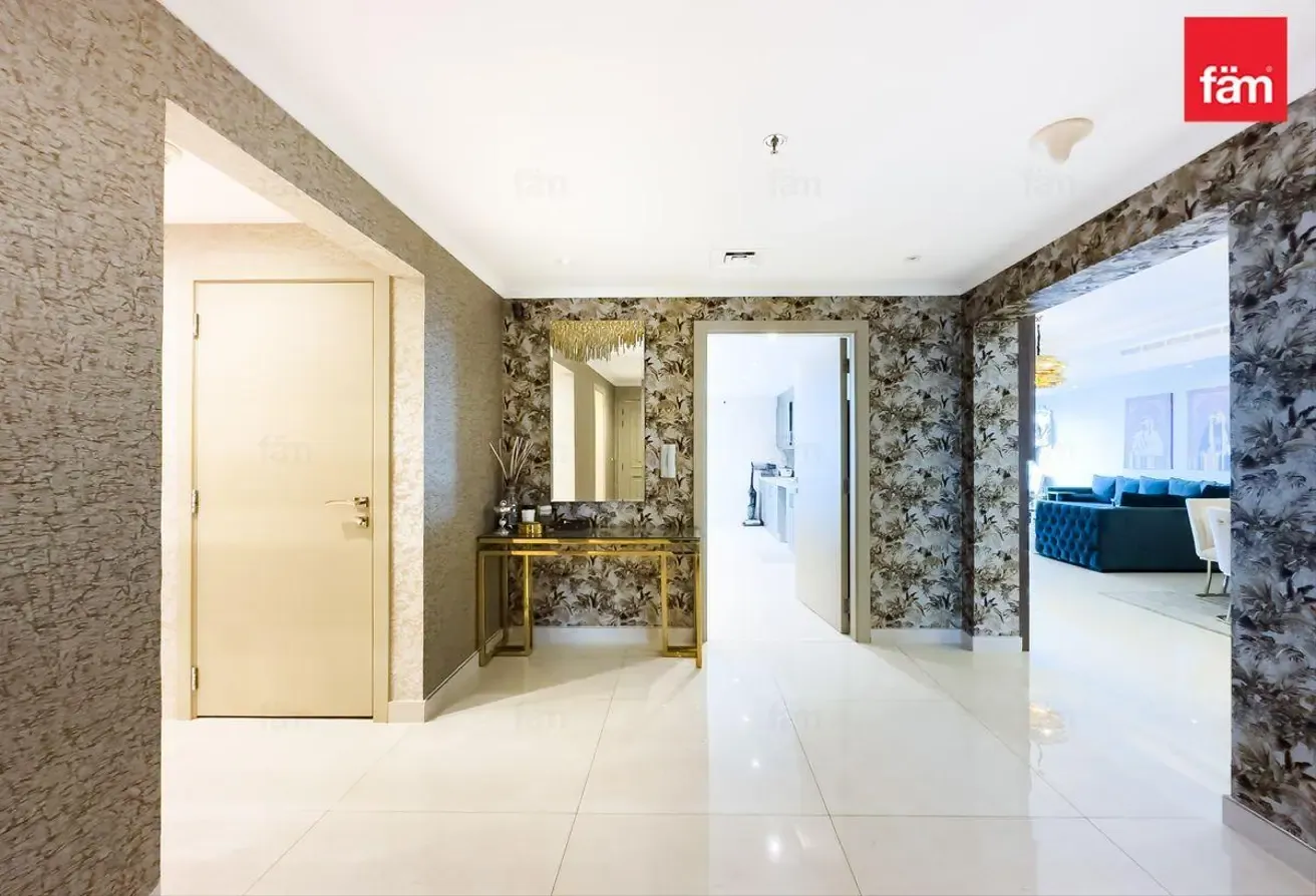 Luxury Living | Low Floor | Beachfront View
