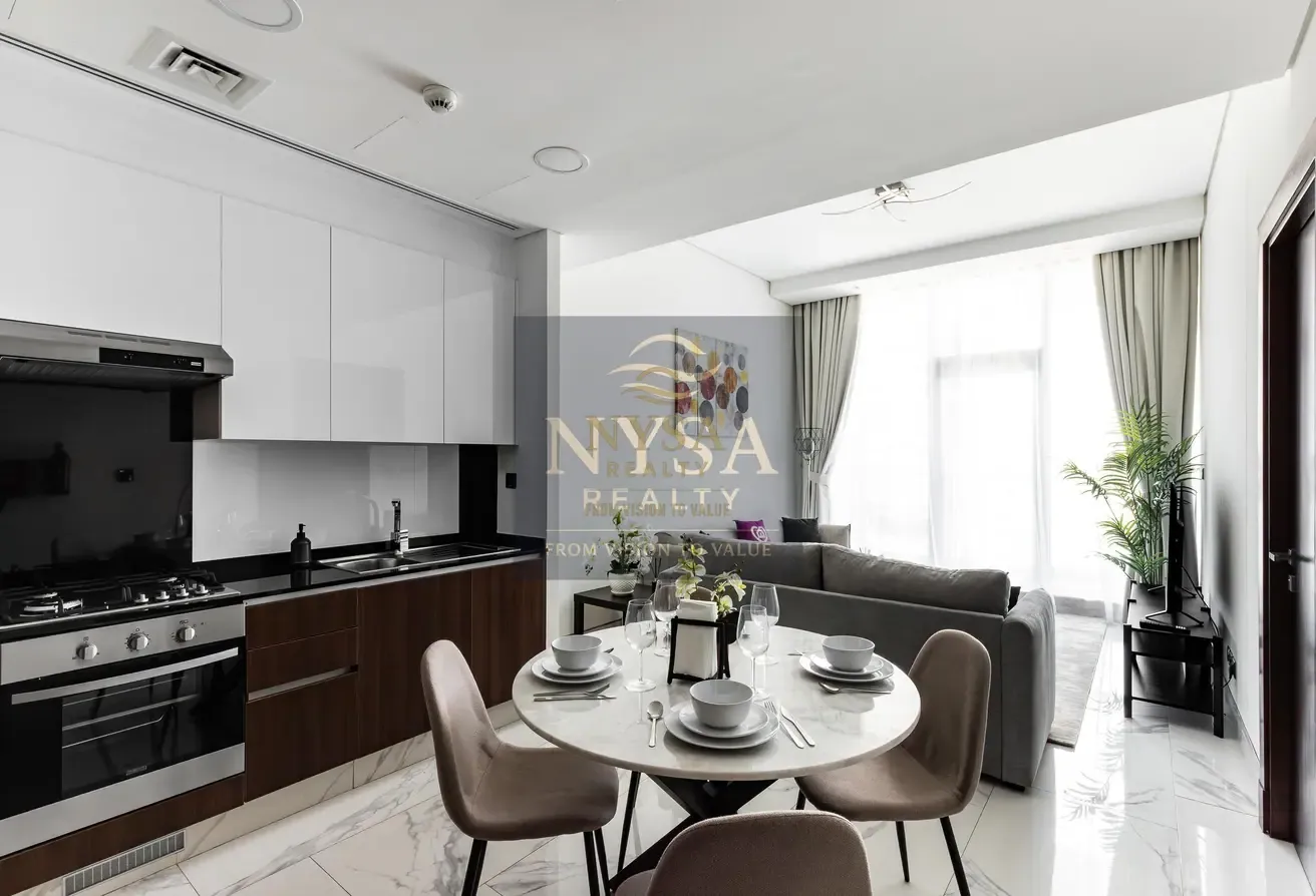 Luxury 1 Bedroom|Canal View|Premium Furnishings