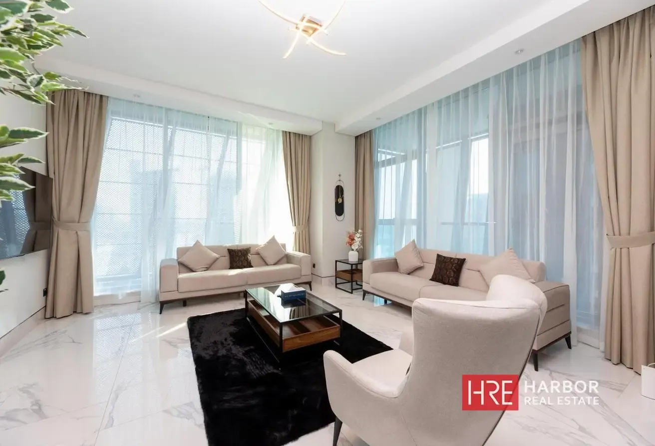 Canal View | Modern Unit | Furnished | High Floor