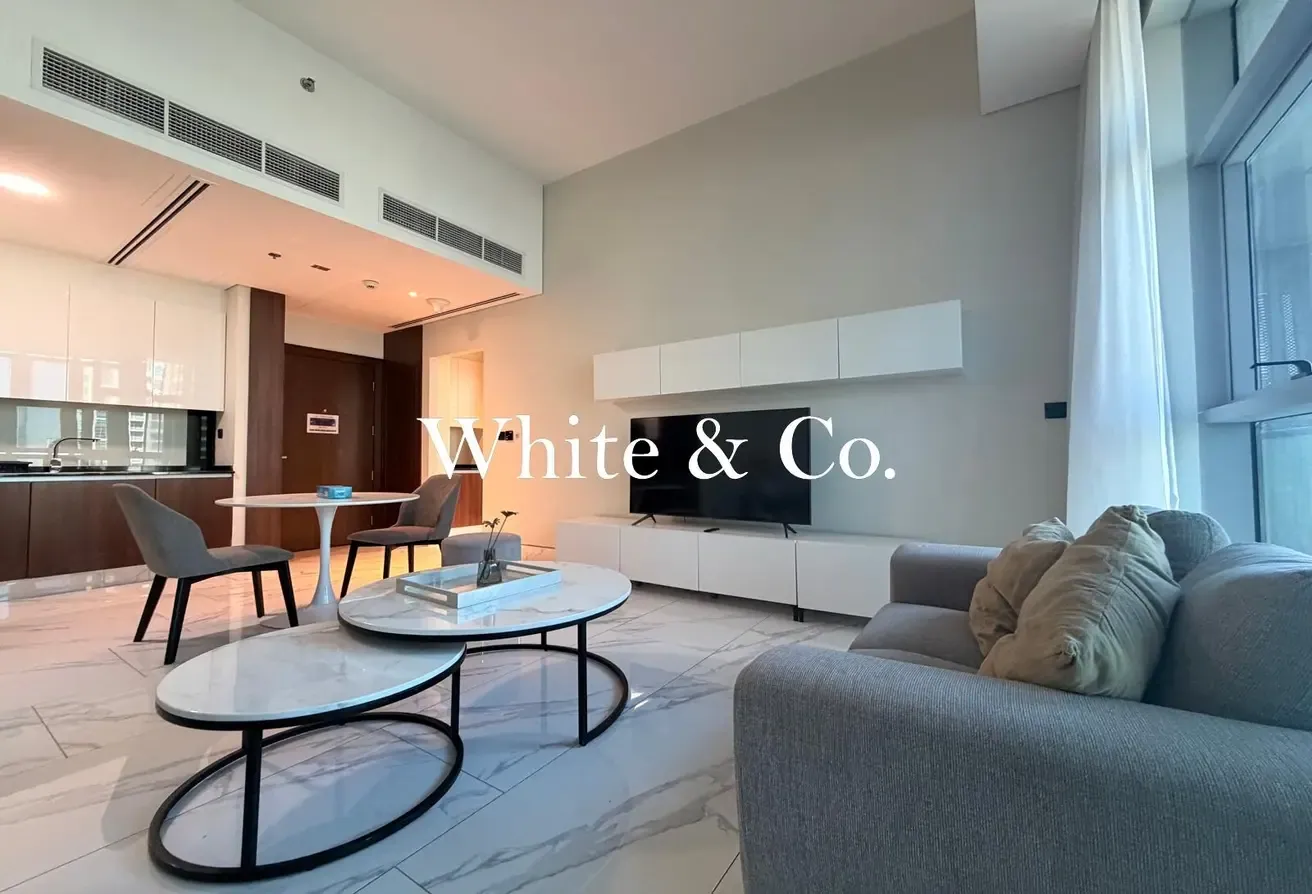 U-Shaped Tower | Canal View | Furnished