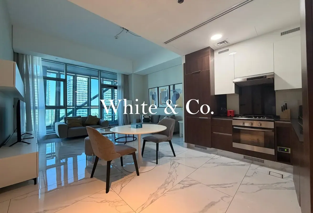 U-Shaped Tower | Canal View | Furnished