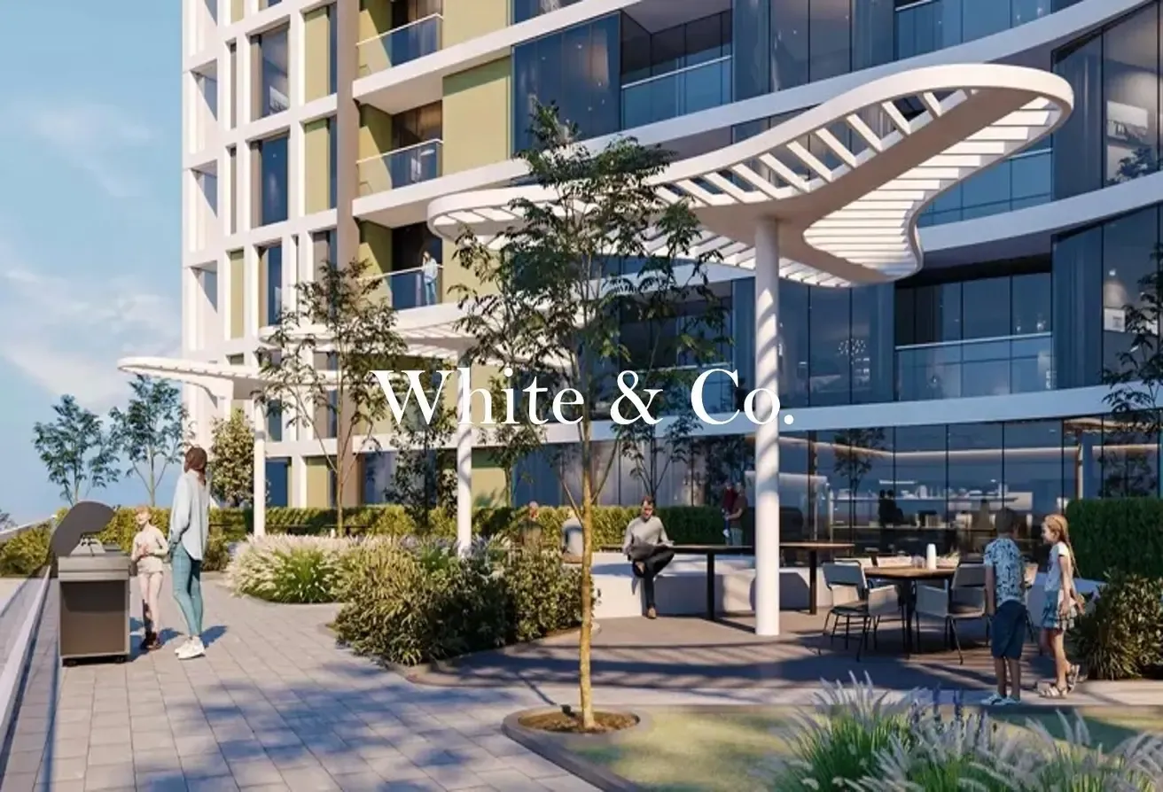 Modern 3bdr + Maid | Pool View |Mid Floor