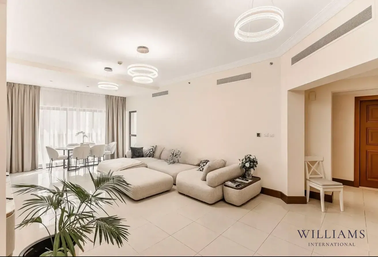 UNFURNISHED | IMMACULATE CONDITION | 2 BED + MAIDS