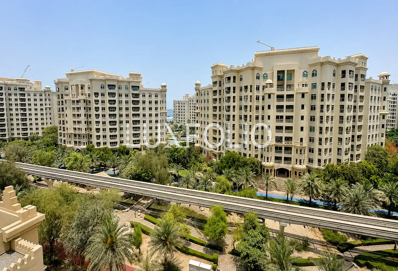 Exclusive | High Floor | Park | Upgraded