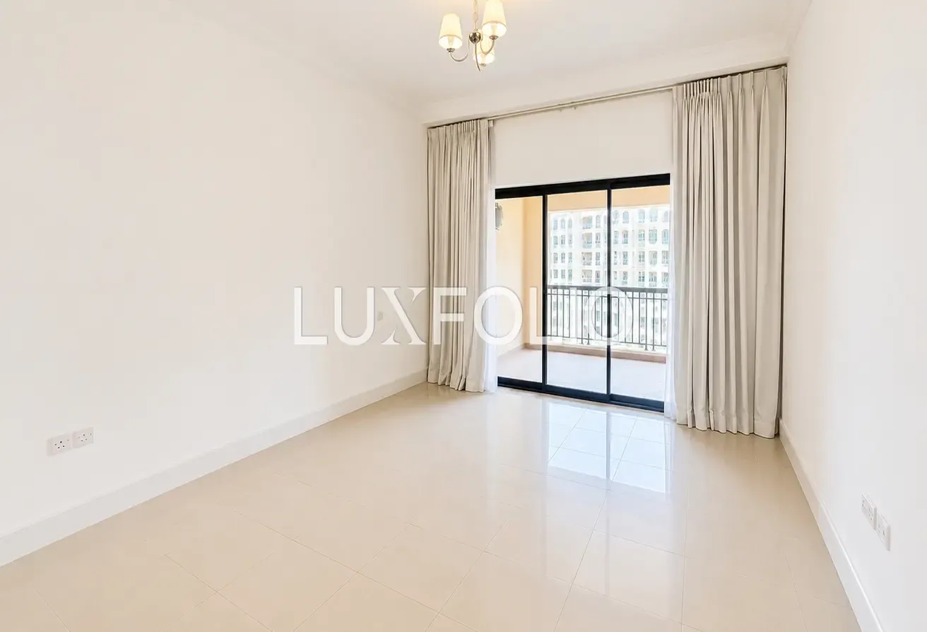 Exclusive | High Floor | Park | Upgraded