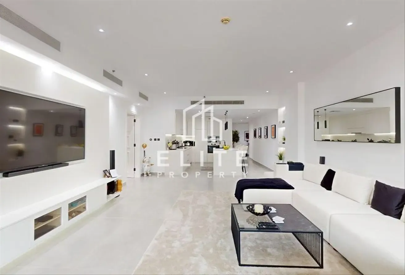 FULLY UPGRADED, HIGH FLOOR, SMART HOME TECH, VOT