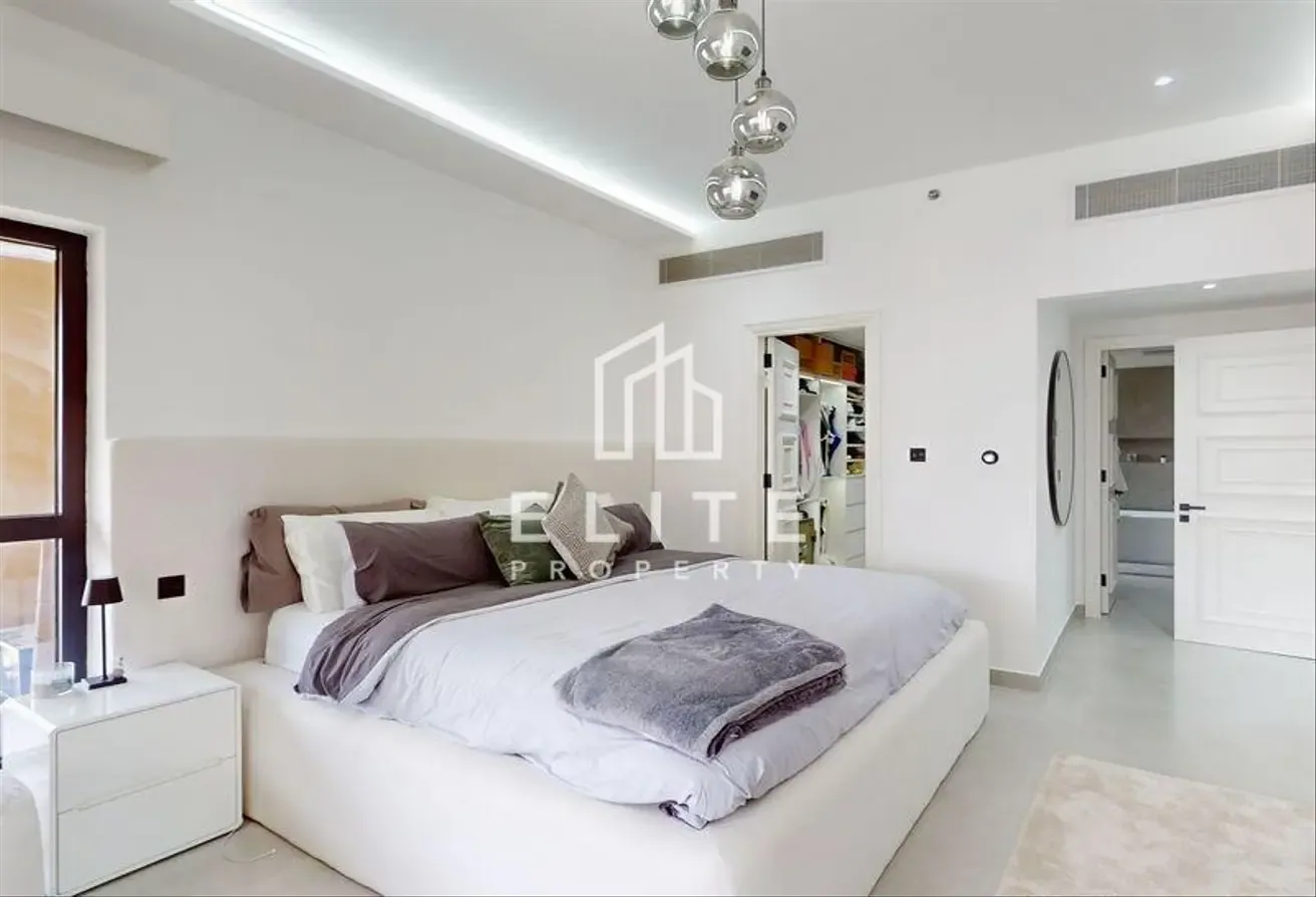 FULLY UPGRADED, HIGH FLOOR, SMART HOME TECH, VOT