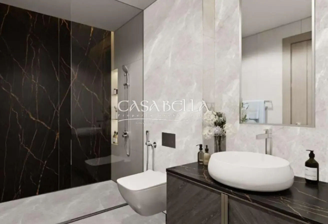 High Floor with Canal View | NEGOTIABLE