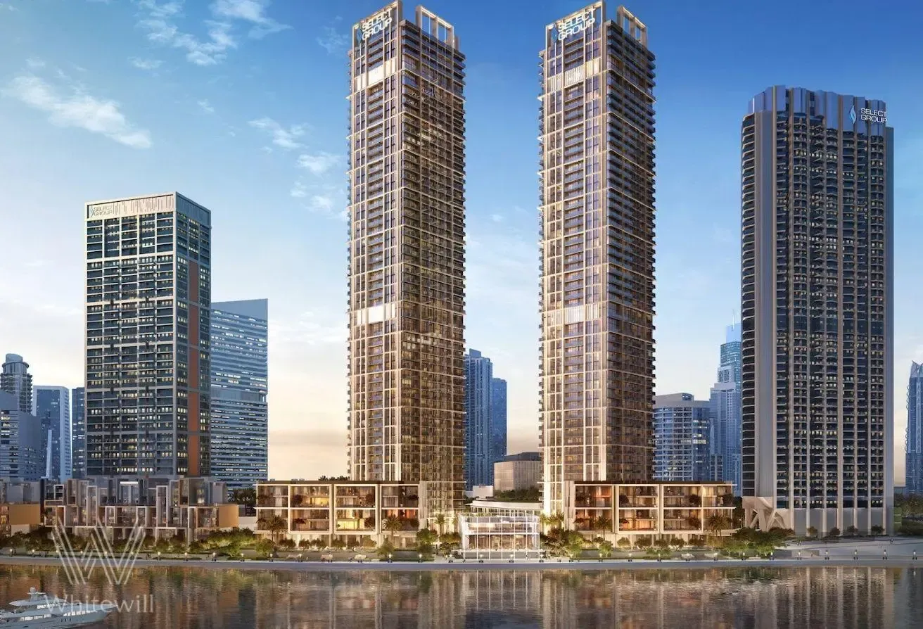 Middle Unit |Extra Storage |Canal Views| 25+ floor