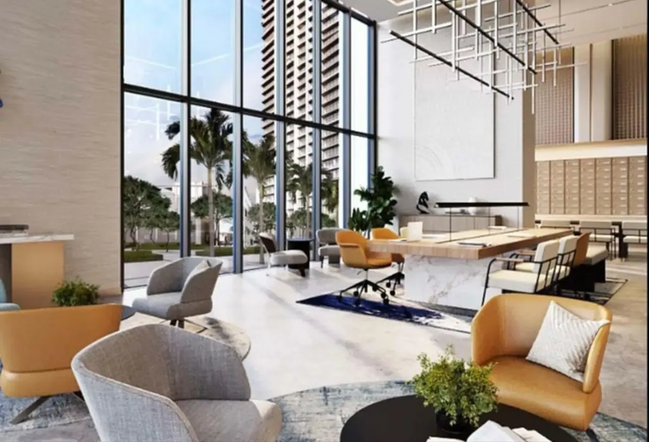 Luxury Living | Canal View | Prime Location