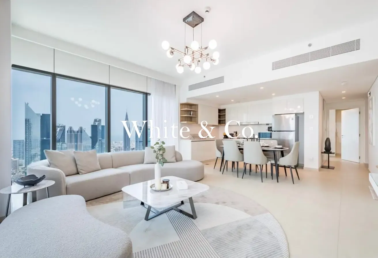 HIGH FLOOR CORNER | VACANT | FULL VIEWS