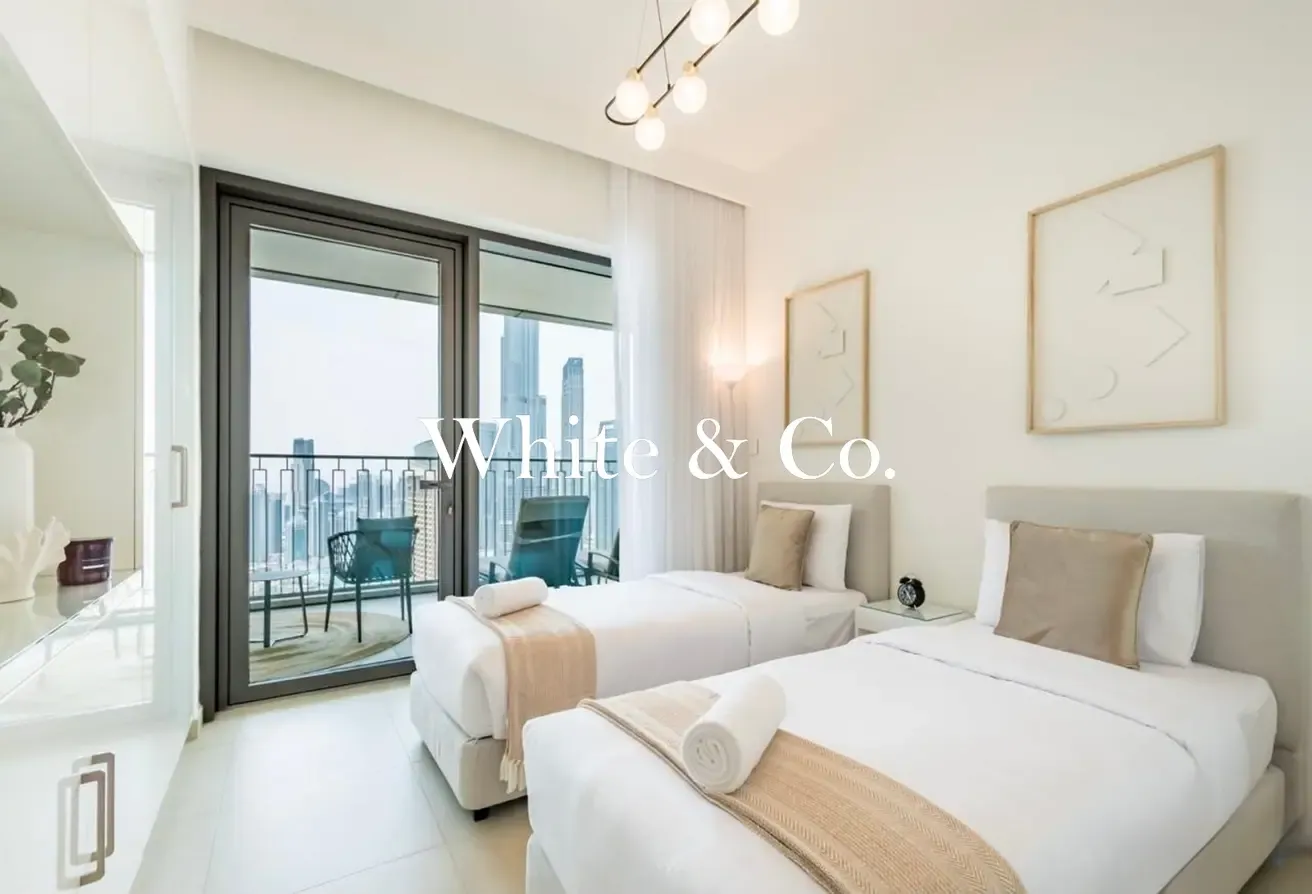 HIGH FLOOR CORNER | VACANT | FULL VIEWS