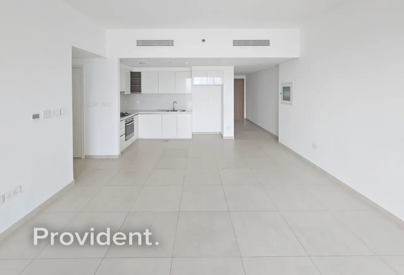 DIFC Views | 3 Bath | 150 Meters From Dubai Mall