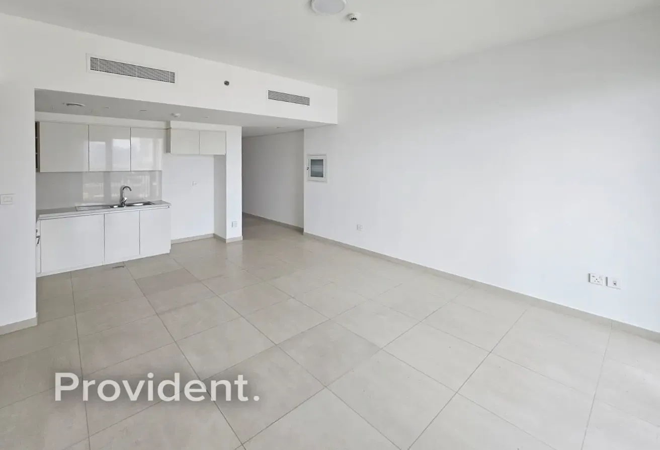 DIFC Views | 3 Bath | 150 Meters From Dubai Mall