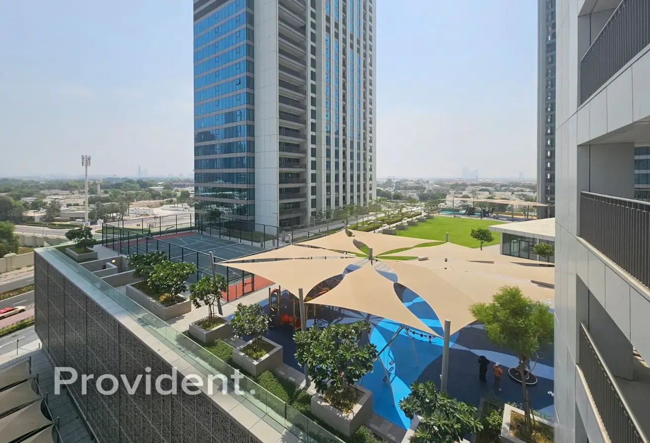 DIFC Views | 3 Bath | 150 Meters From Dubai Mall
