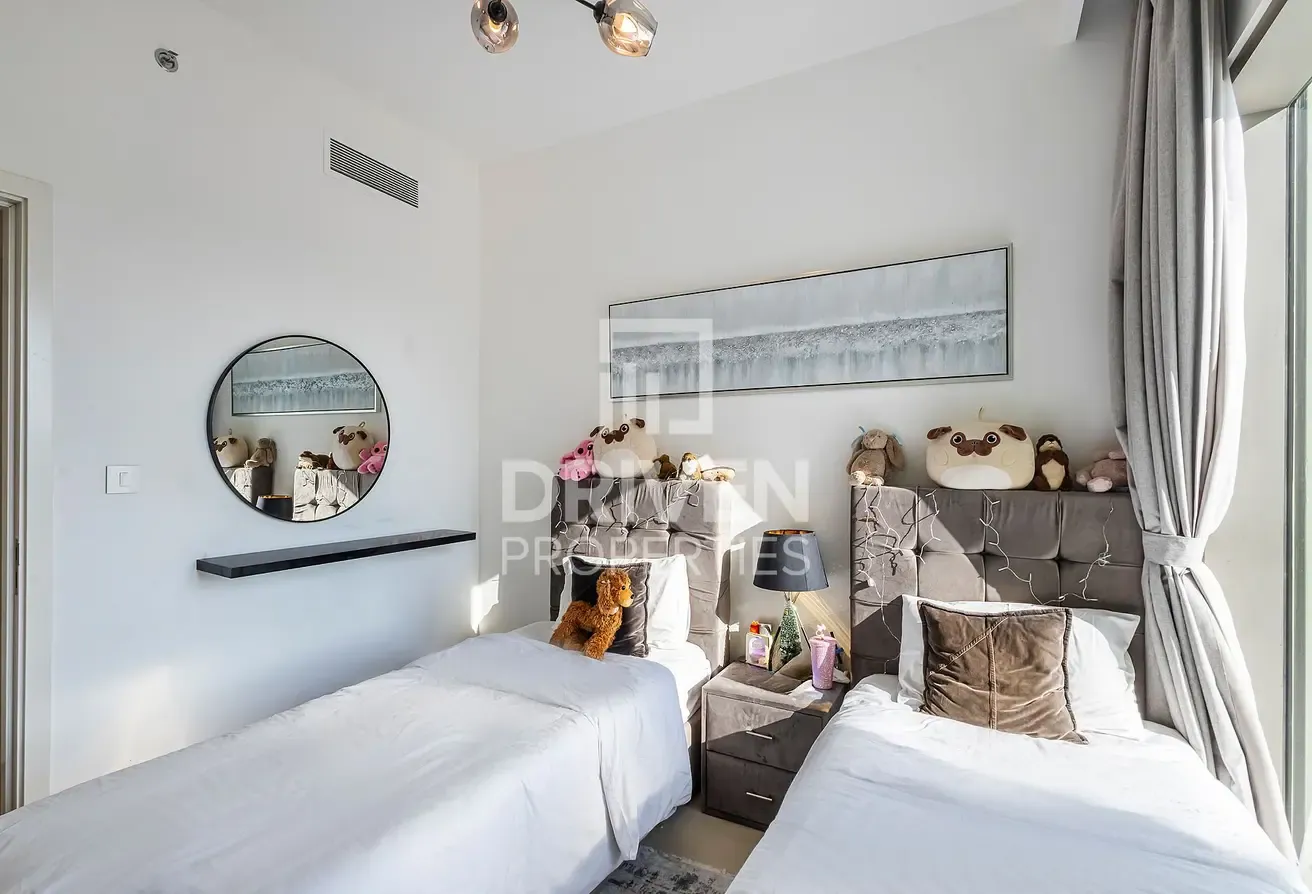 Burj Khalifa View | Furnished | Investor Deal