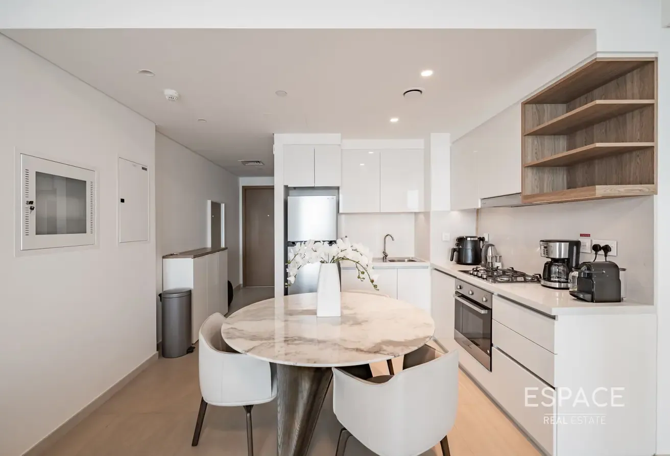 Furnished | High Floor | VOT | Exclusive