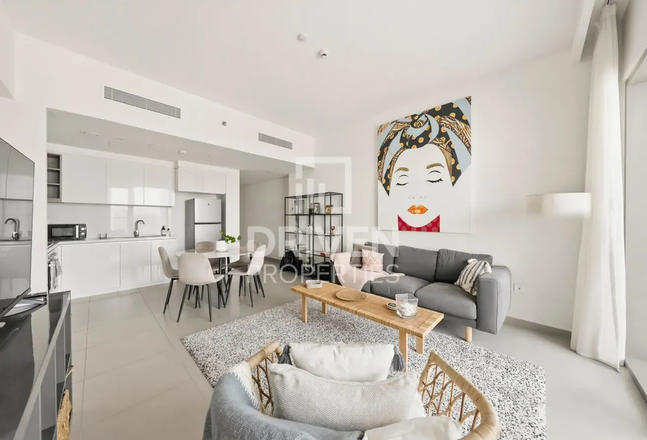 Elegant Apartment | Furnished | Prime Location