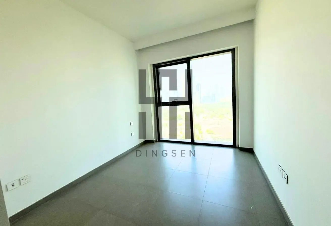 1BR I Downtown Views I Iconic Skyline I Vacant