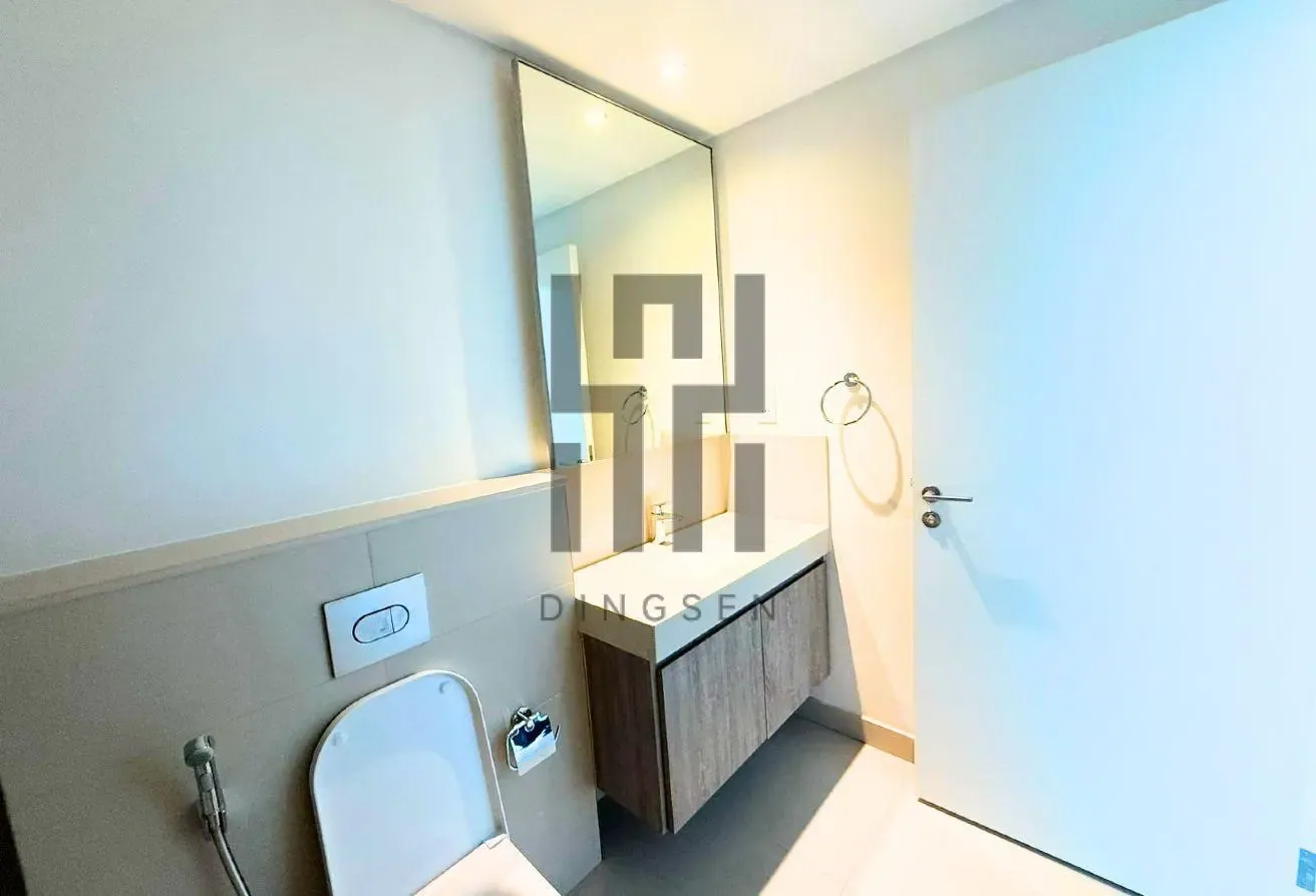 1BR I Downtown Views I Iconic Skyline I Vacant
