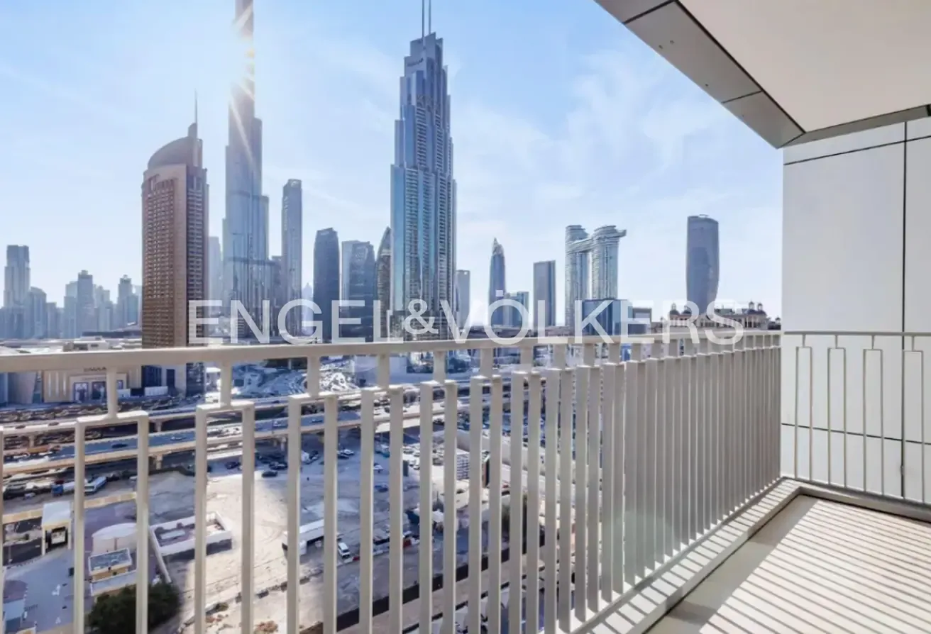 Burj Khalifa View | Vacant Soon | Furnished
