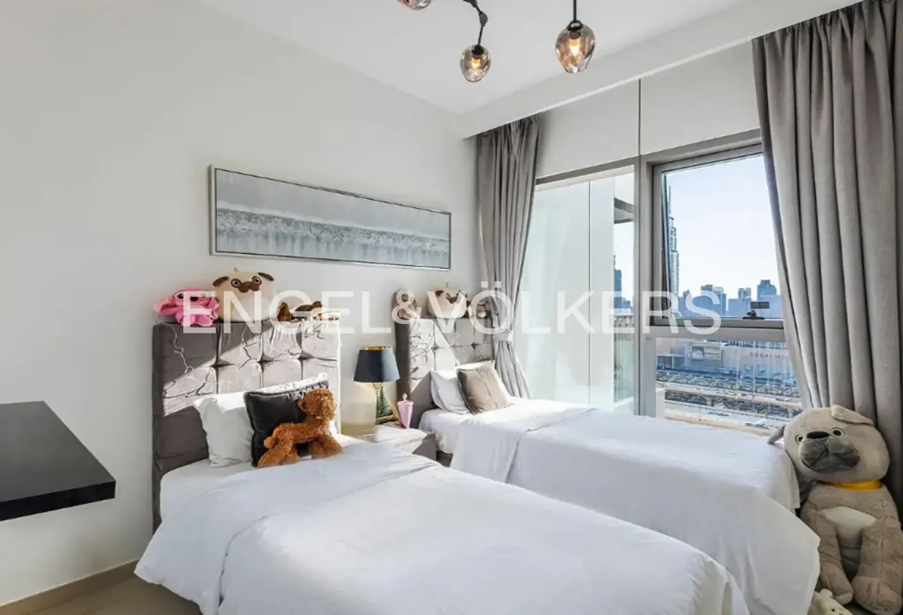 Burj Khalifa View | Vacant Soon | Furnished
