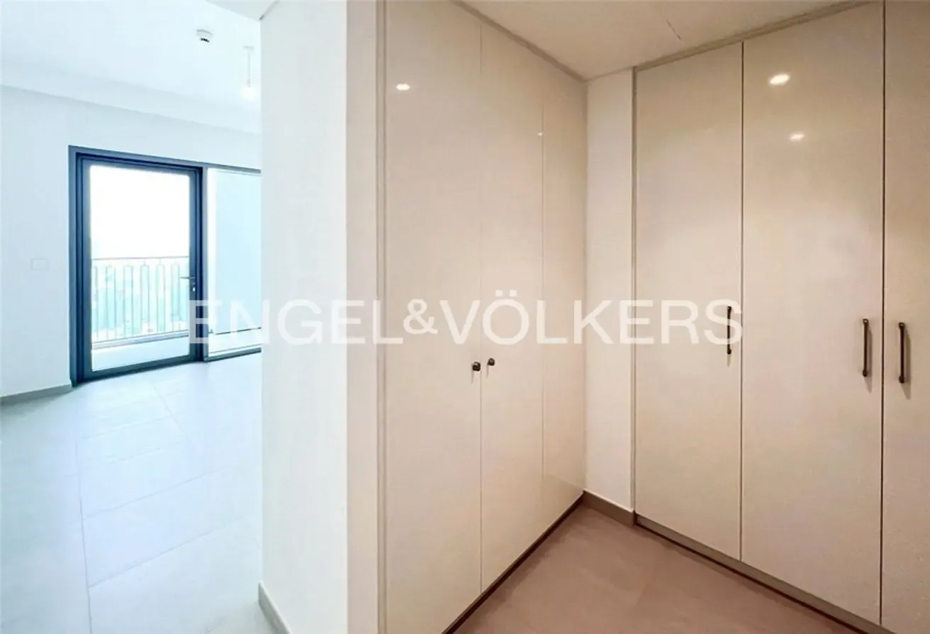 High Floor | PHPP | Vacant | Skyline Views