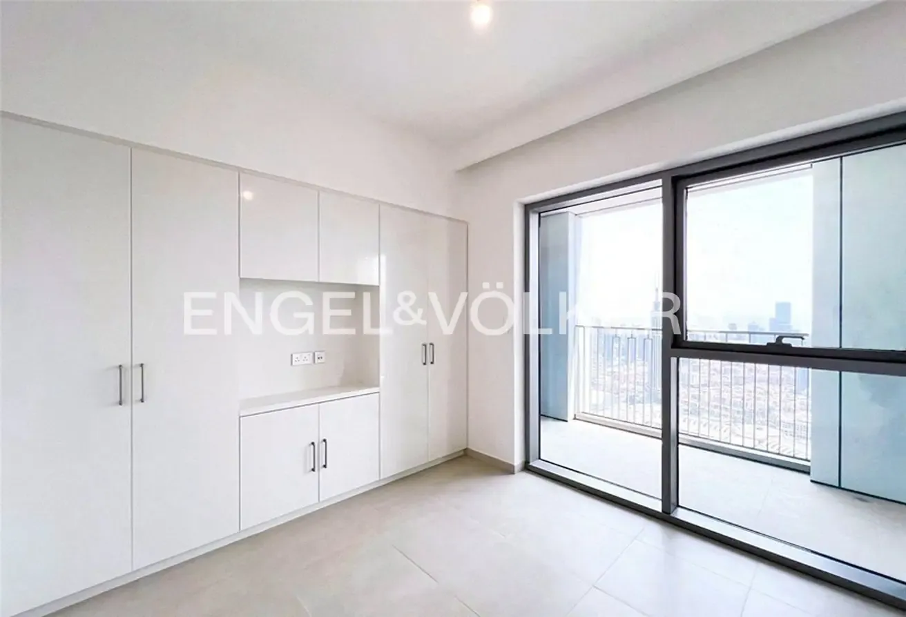 High Floor | PHPP | Vacant | Skyline Views