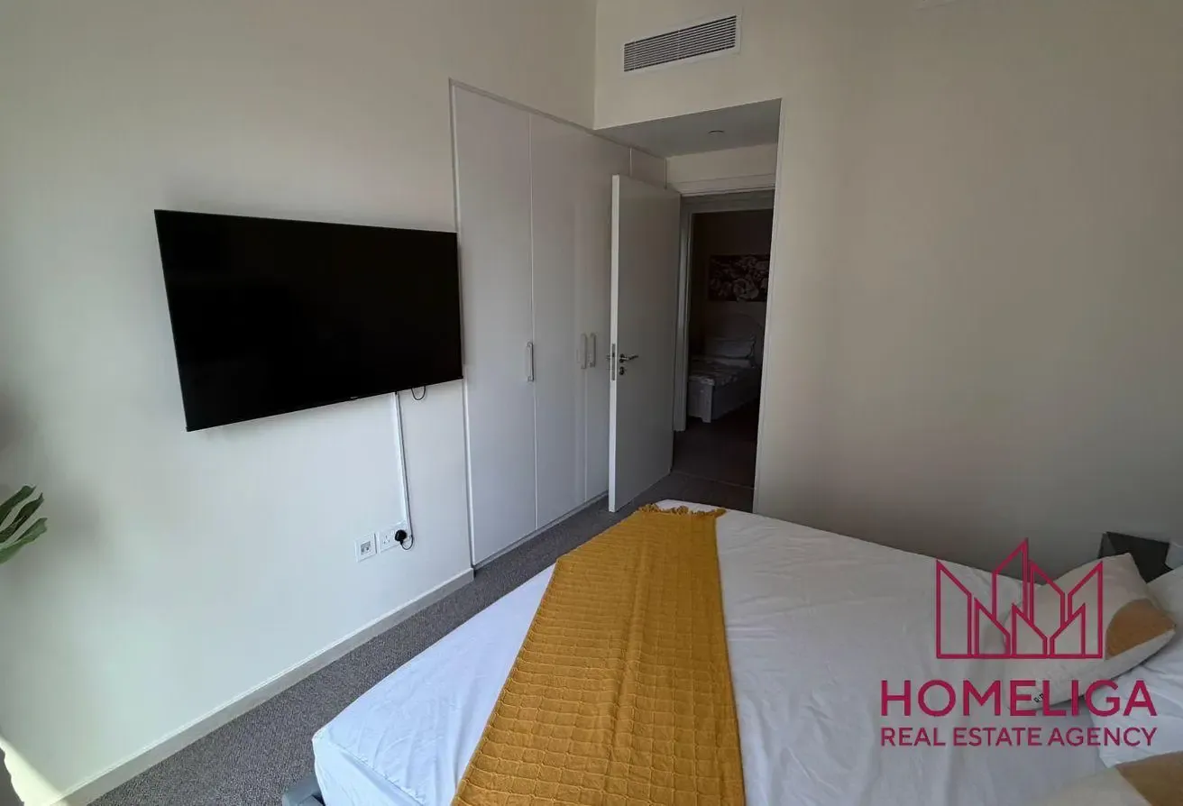 Full Burj Khalifa View | 3BR + Maid