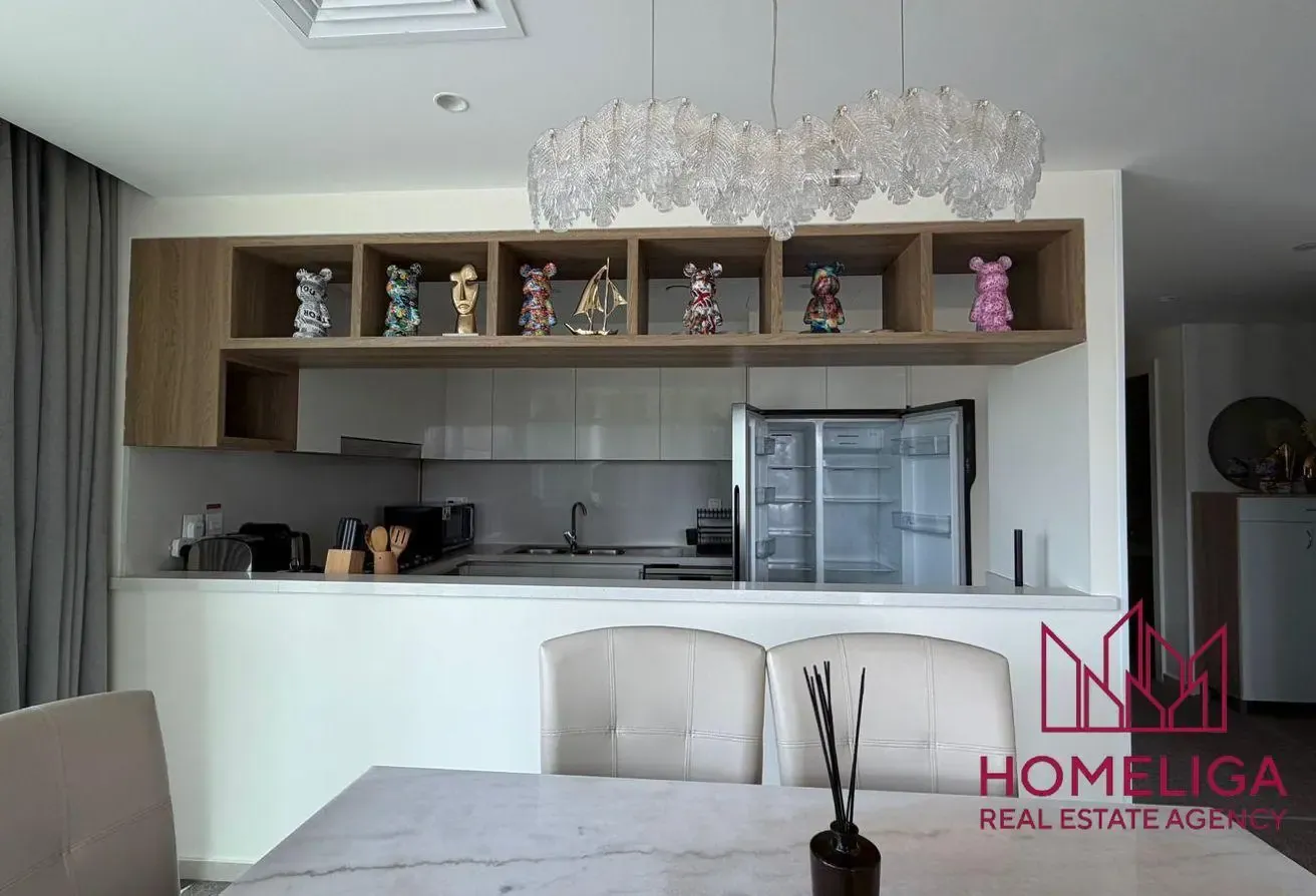 Full Burj Khalifa View | 3BR + Maid