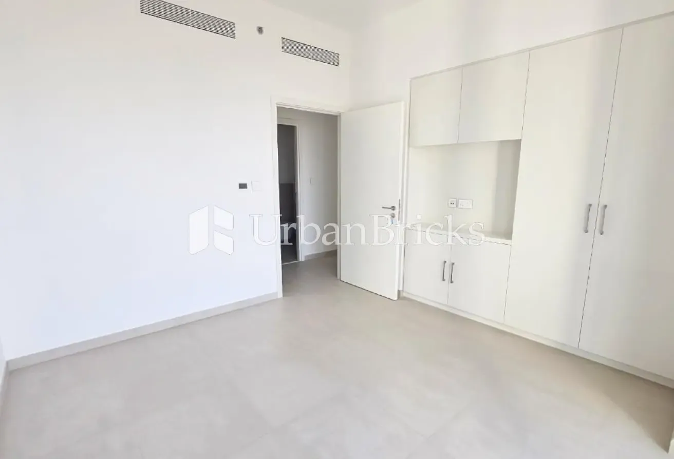 Vacant | High Floor | DIFC and Zabeel Views