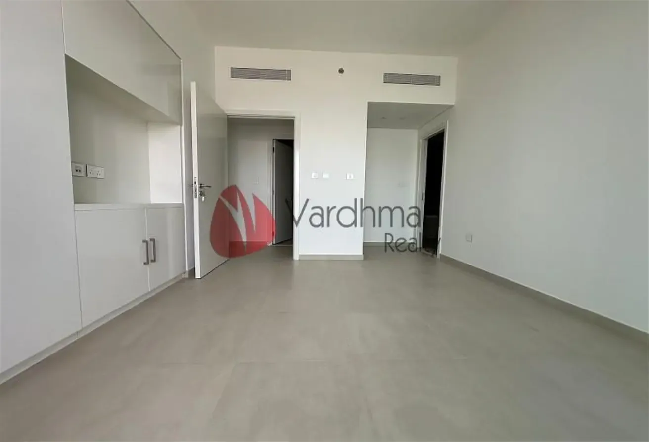 PREMIUM HIGH FLOOR | STUNNING VIEWS | HIGH ROI