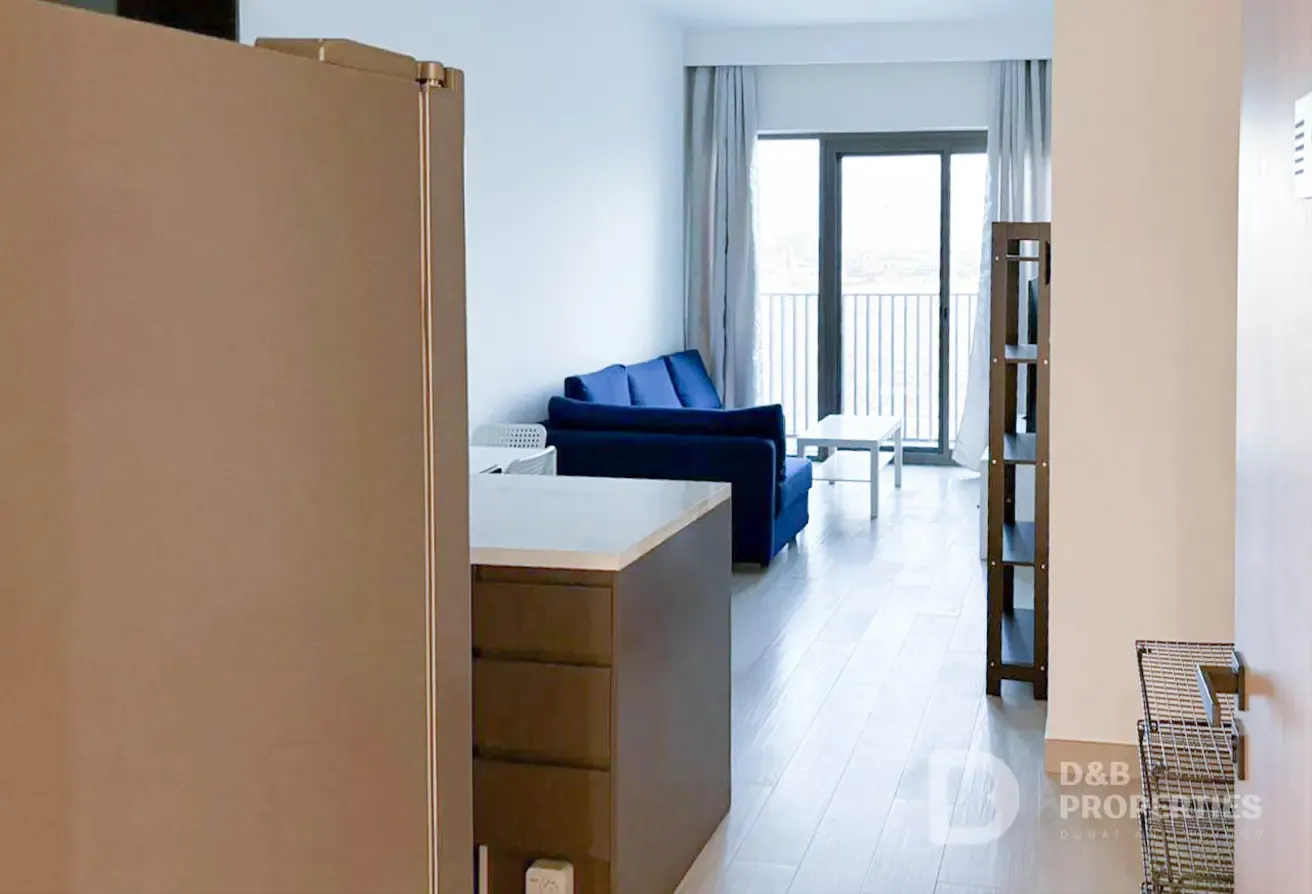 Community View | Spacious and Bright | Modern