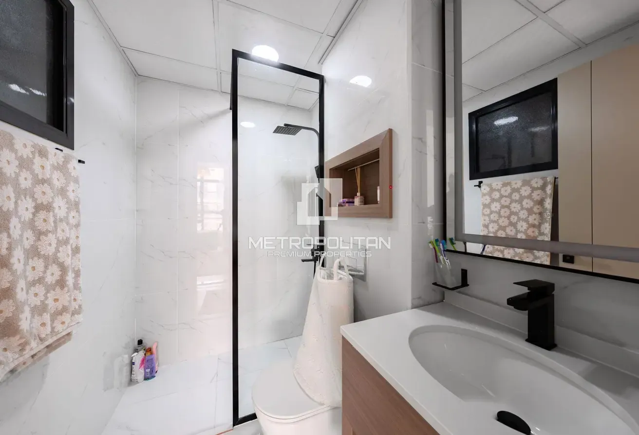 Fully Upgraded | 3 BR+ Maids | Brand New | VOT