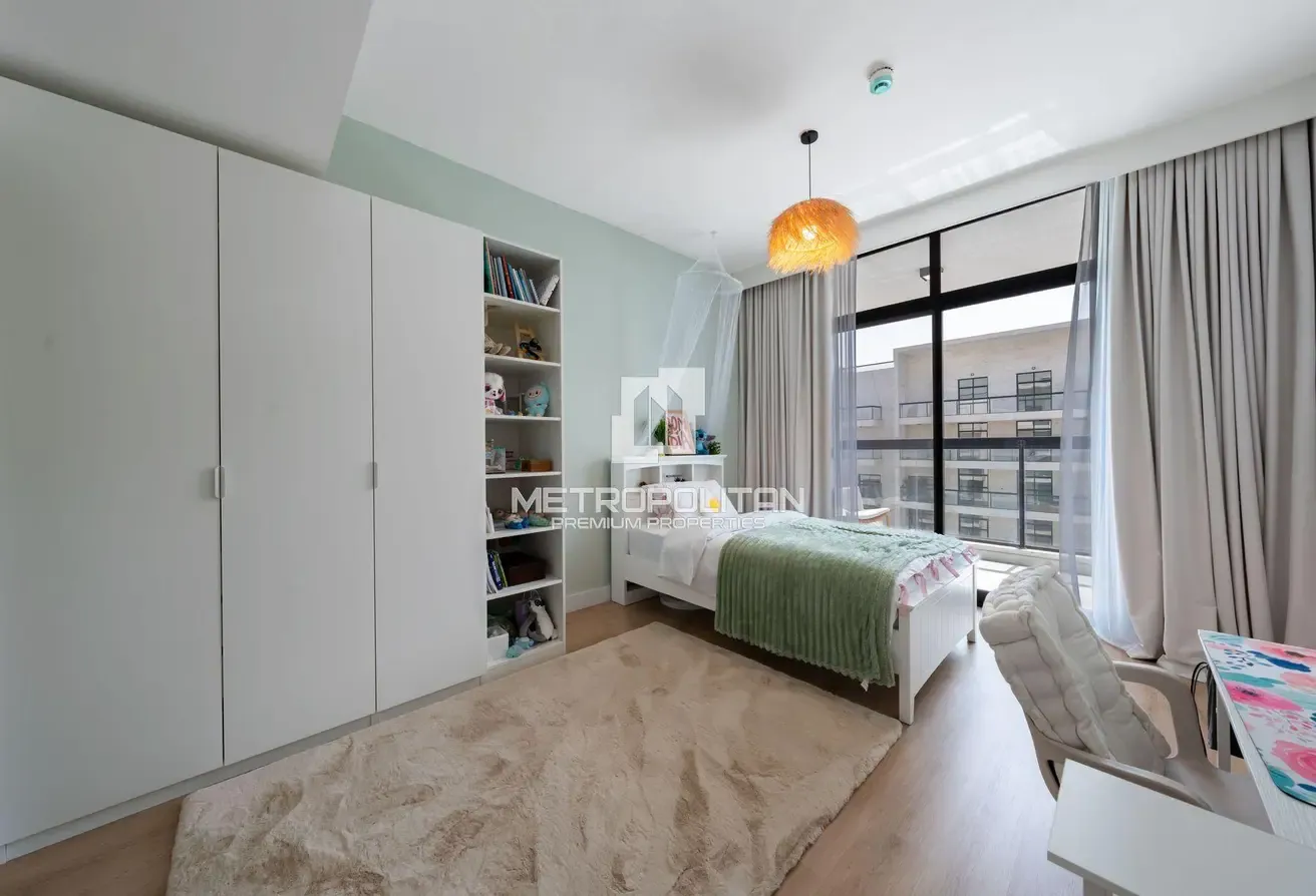 Fully Upgraded | 3 BR+ Maids | Brand New | VOT