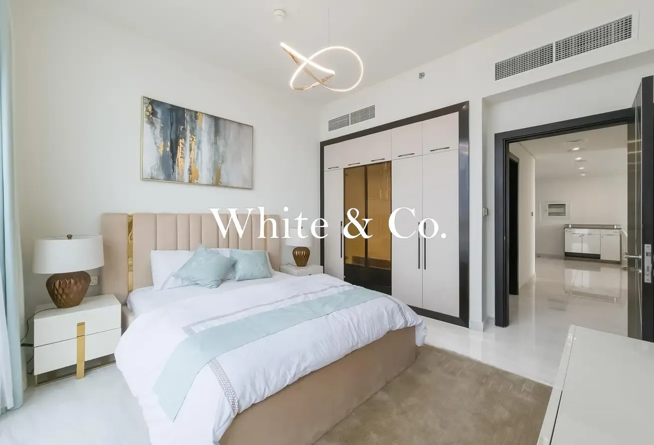 Ready to Move | High Floor | Large Terrace