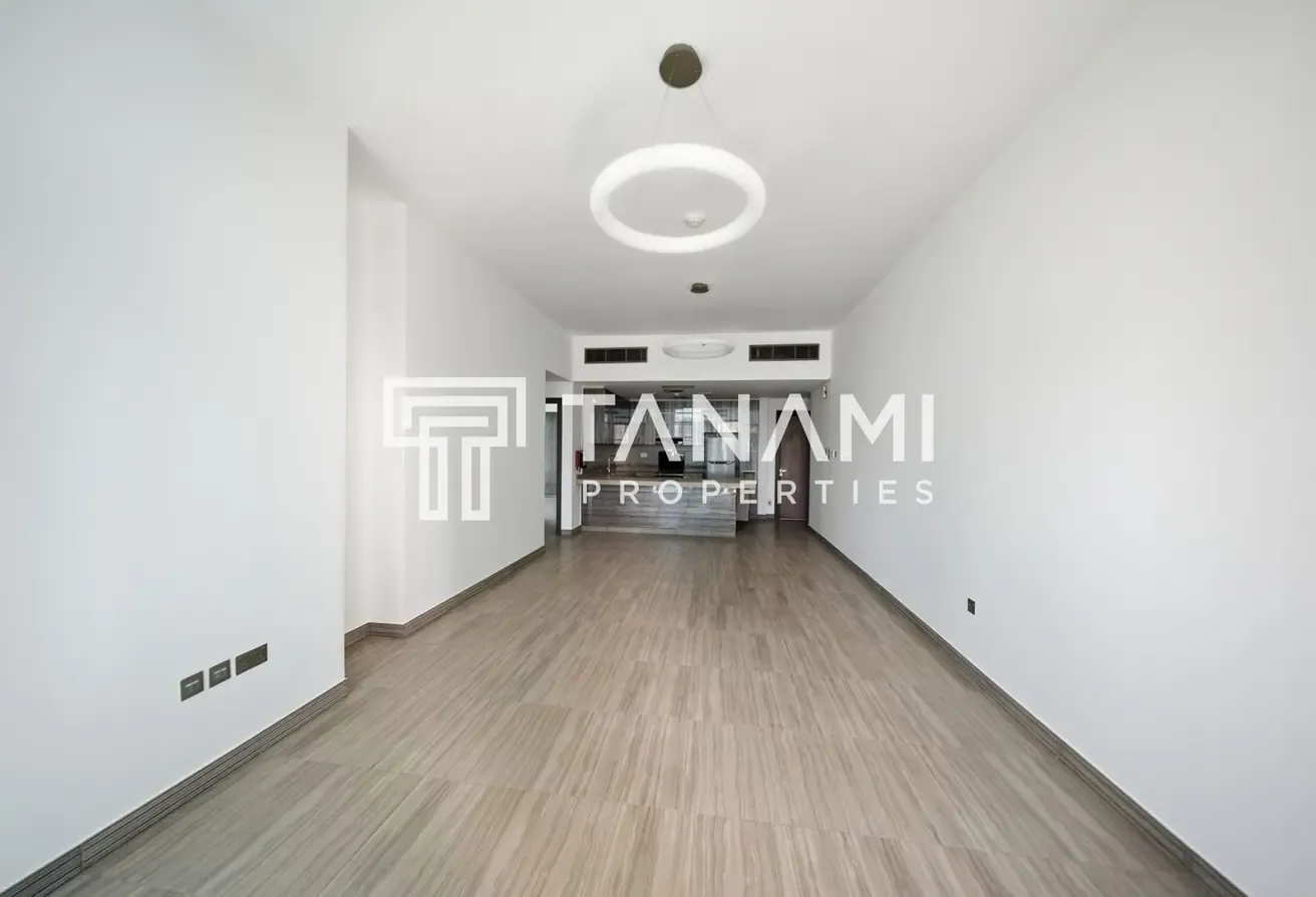 Full Lake View | Low Floor | Vacant on Transfer